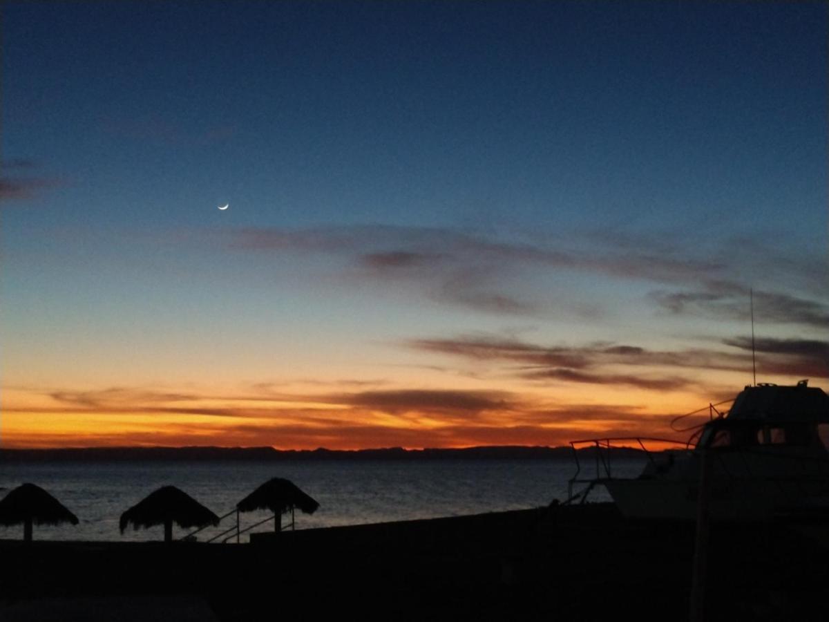 Club Cantamar Beach Hotel & Marina La Paz Exterior photo